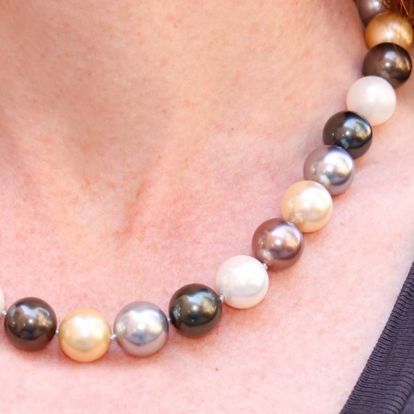 LUCORAL Mother of Pearl Sterling silver Necklace - Picture 7 of 8